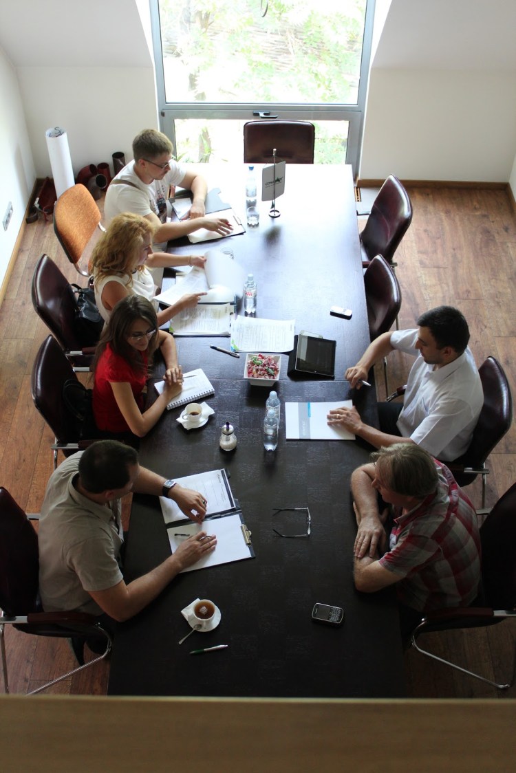 Выбирайте понравившуюся экскурсию на завод или производство или присоединяйтесь к . Etiketka Design Agency Proekt Roof Art Ekskursiya Po Proizvodstvu