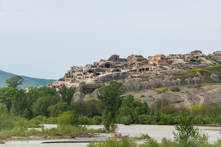 Это один из первых городов на территории грузии. Fotograf Tatyana Dudarenko Upliscihe Drevnij Peshernyj Gorod Stranica